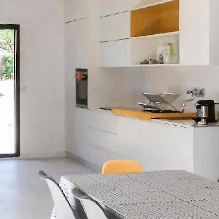 Amazing Home In Vinsobres Feriehus *